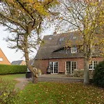 Holiday home Luettje Butt List