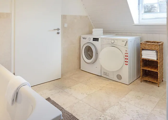 Luettje Butt Semesterbostad List